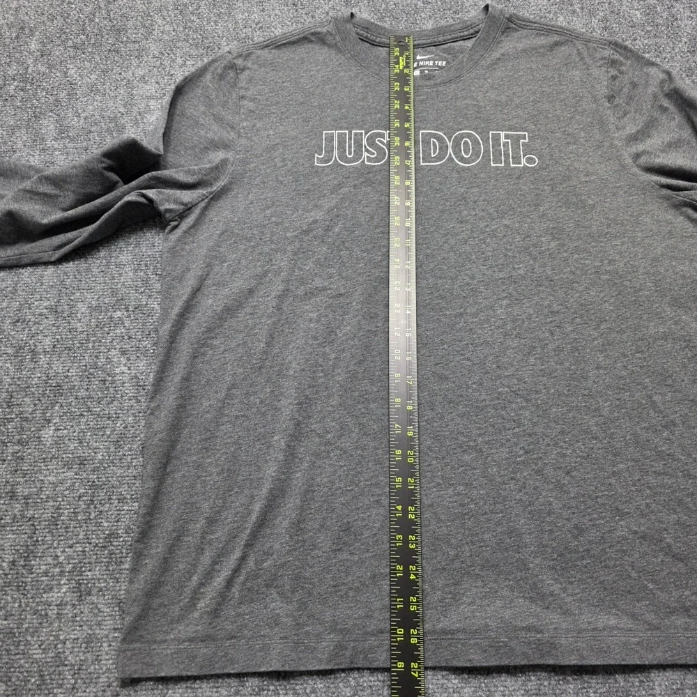 Nike Men's XL‎ Just Do It Long Sleeve Graphic T-Shirt Gray Cotton AR5191-063